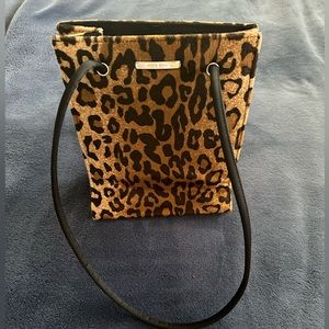 Nine West leopard print purse. Like new condition